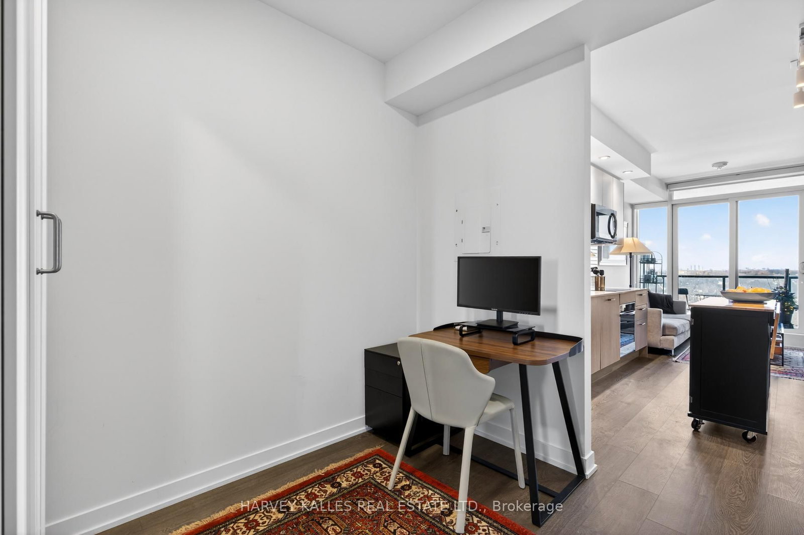 Condo for sale at 2201-1926 Lake Shore Boulevard, Toronto, Ontario, M6S 1A1 - South Parkdale - MLS: W12817332