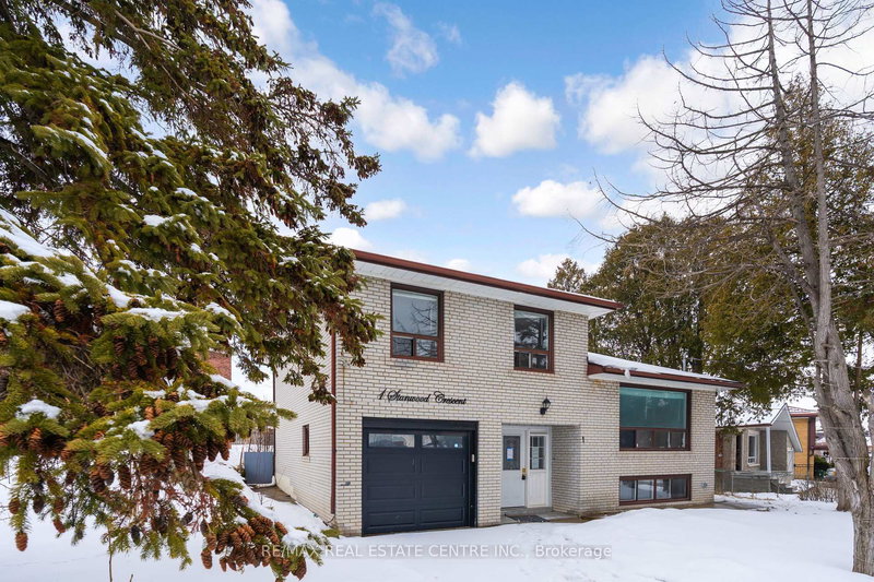 1 Stanwood Cres, Toronto, M9M 1Z8 | Image 3