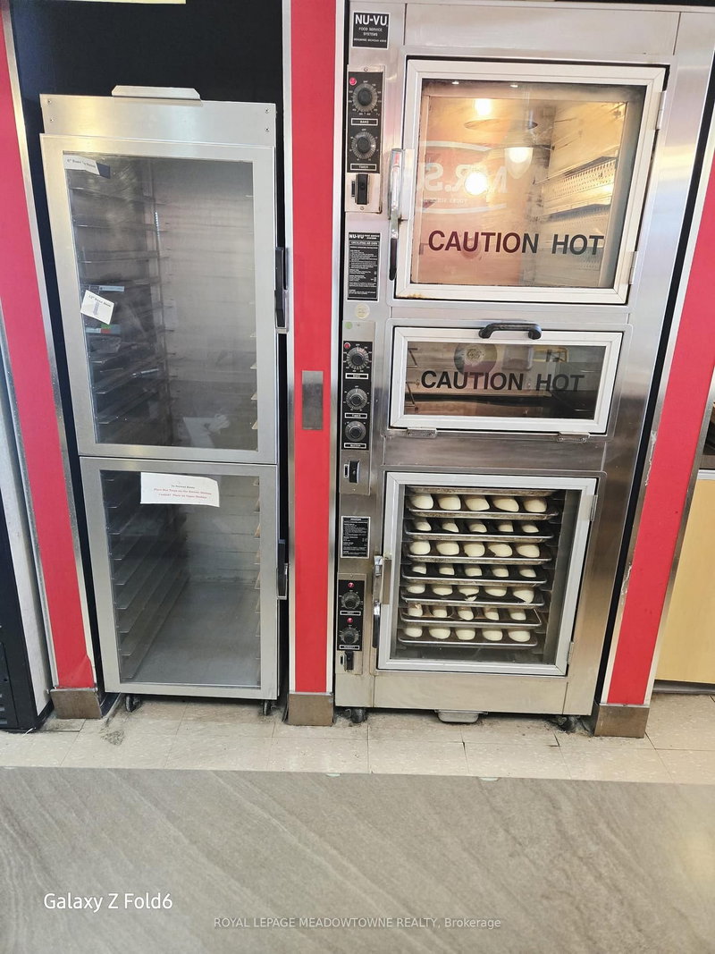 6986 Financial Dr, Mississauga, L5N 8J4 | Image 3