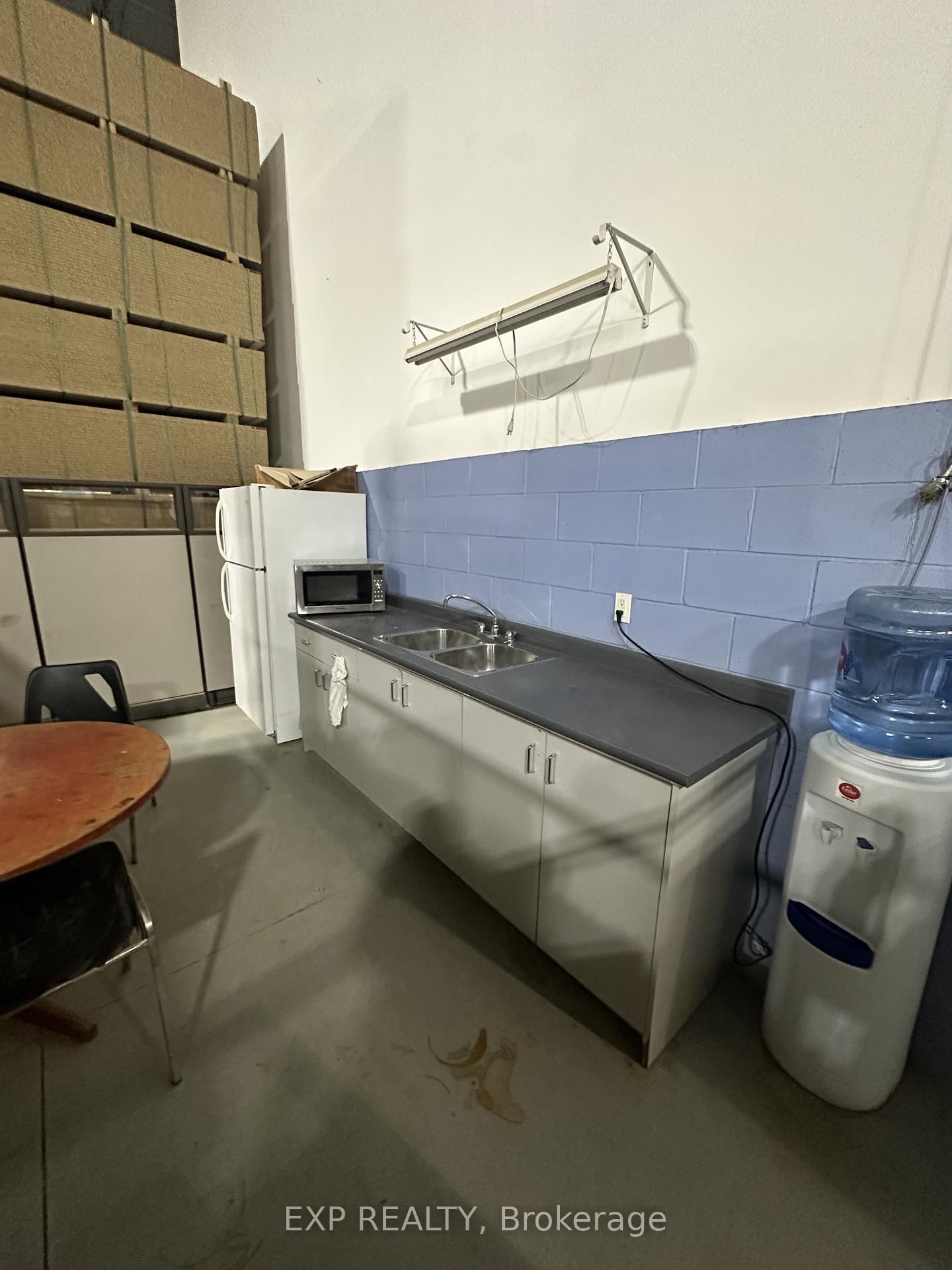 118 Milvan Drive, Unit Unit 1 & 2 - Photo 9