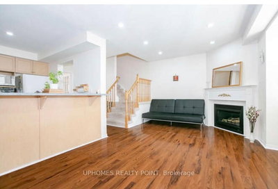 36-6860 Meadowvale Town Centre Circle, Mississauga, Ontario image-0-2