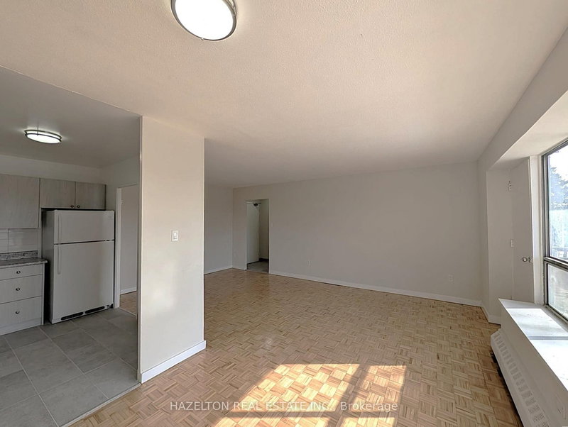 315 - 1901 Martin Grove Rd, Toronto, M9V 3T1 | Image 2