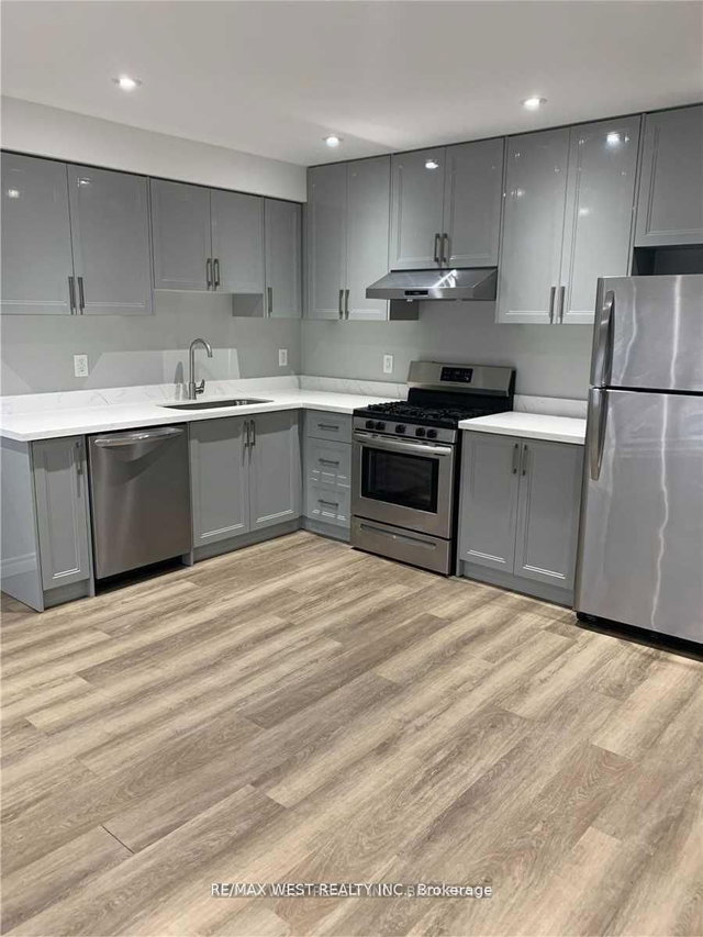 Unit 2 - 2A Fort Rouille Street