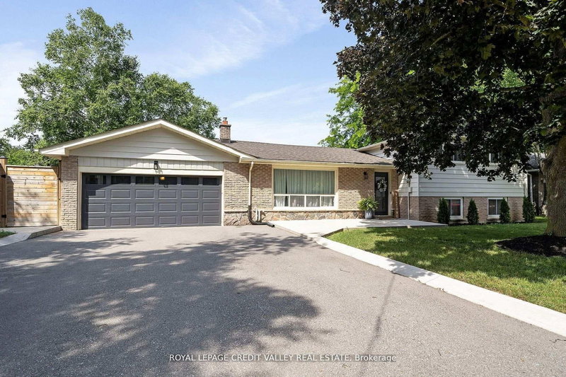 47 Larry St, Caledon, L7C 1K8 | Image 2