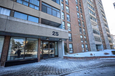 1709-25 Kensington Road, Brampton, Ontario image-0-1