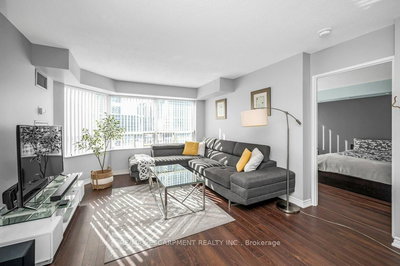 512-335 Webb Drive, Mississauga, Ontario image-0-3