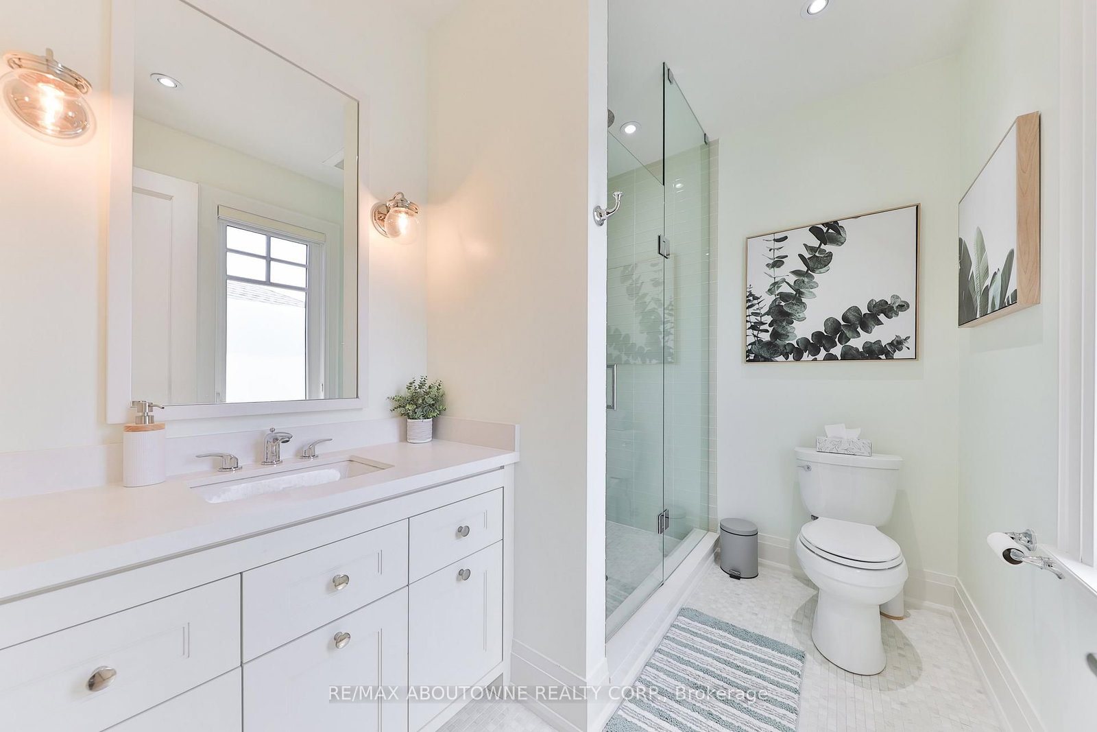 Detached House for sale at 408 Saville Crescent, Oakville, Ontario, L6L 3T8 - West - MLS: W12818700