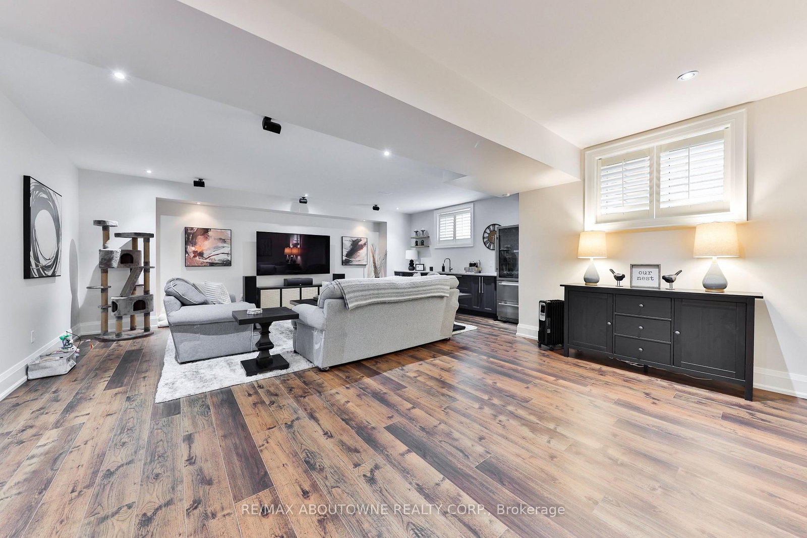 Detached House for sale at 408 Saville Crescent, Oakville, Ontario, L6L 3T8 - West - MLS: W12818700