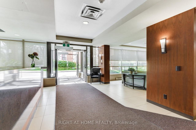 514 - 1276 Maple Crossing Boulevard