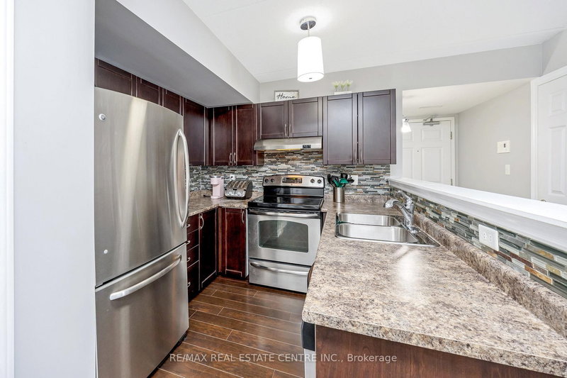 304 - 1360 Main St E, Milton, L9T 7S5 | Image 3