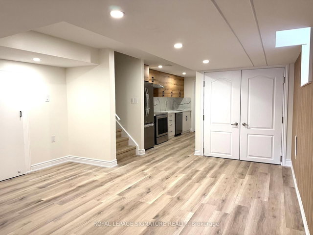 Bsmt - 362 Landsborough Avenue