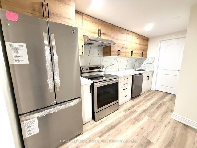 Bsmt - 362 Landsborough Avenue