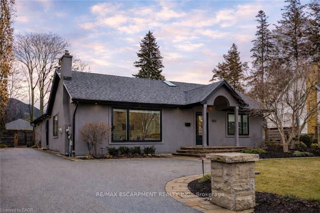 953 Lasalle Park Road