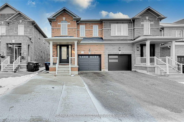 upper - 100 Crumlin Crescent