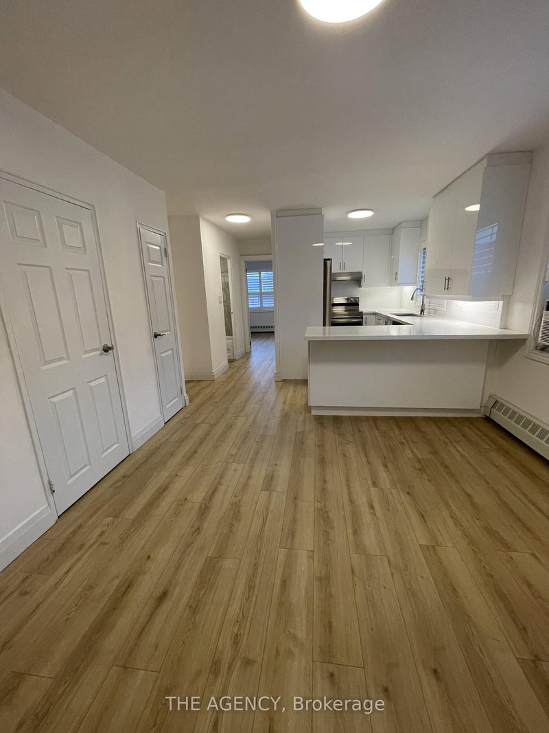 home for lease on 2-2940 Dundas Street W