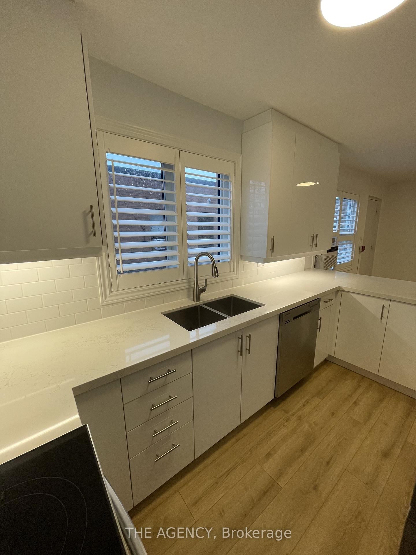 2940 Dundas Street W, Unit 2 - Photo 10