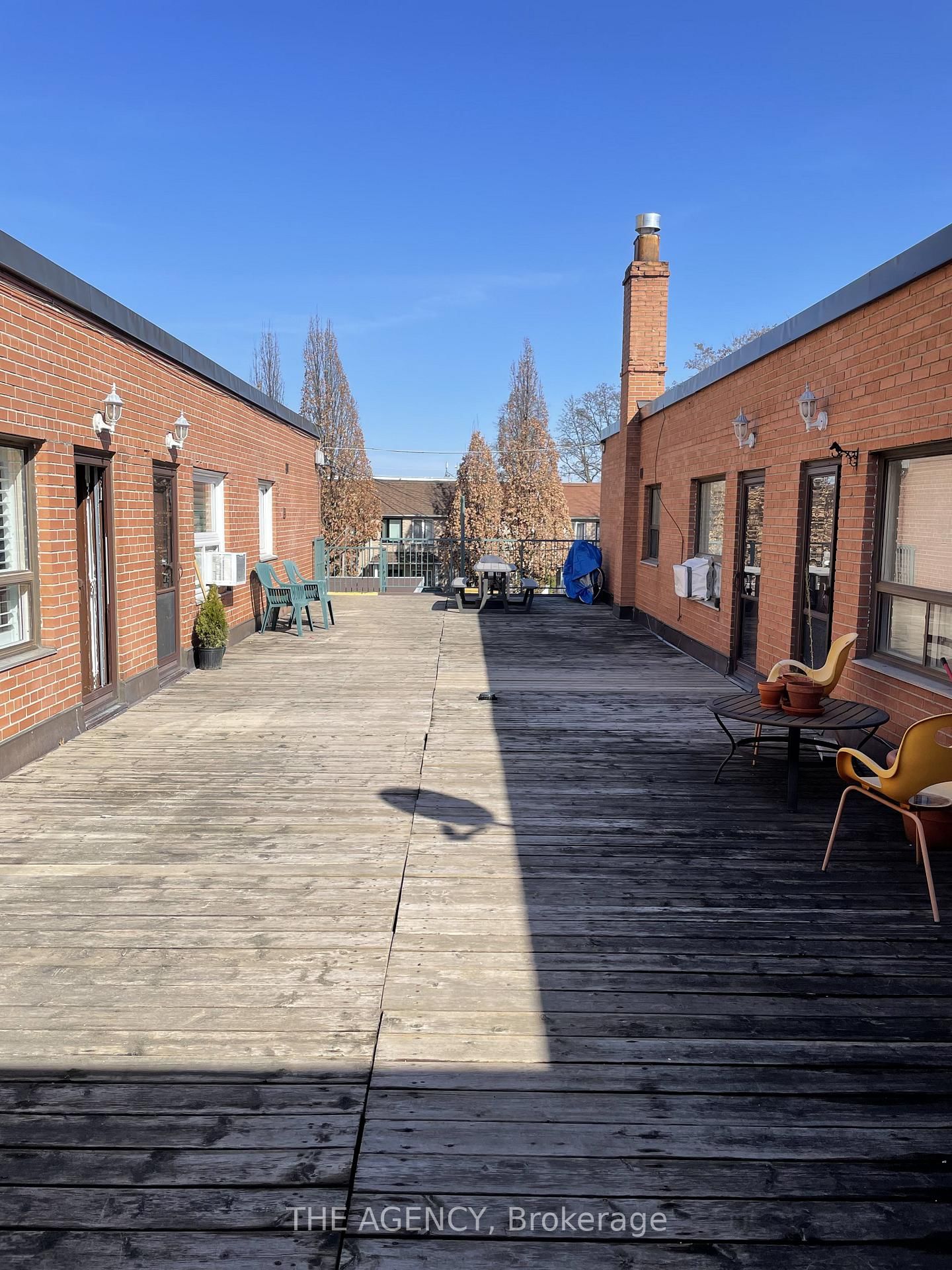 2940 Dundas Street W, Unit 2 - Photo 18