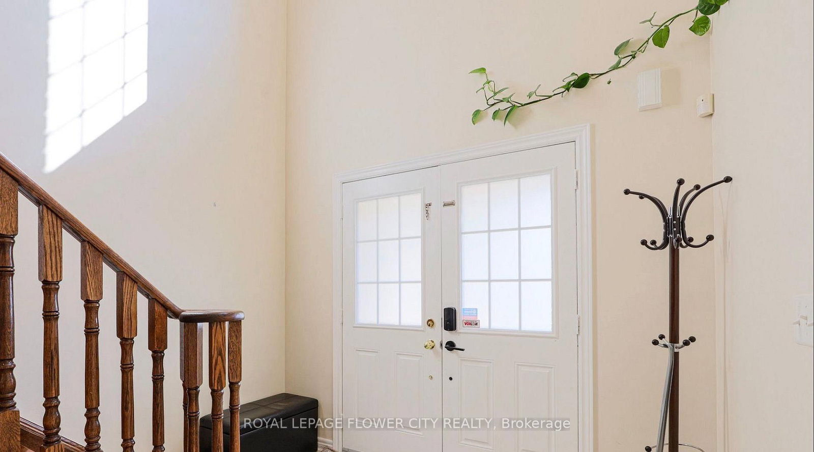 Detached House for sale at 24 Mellowood Avenue, Brampton, Ontario, L6P 2P2 - Bram East - MLS: W12820864