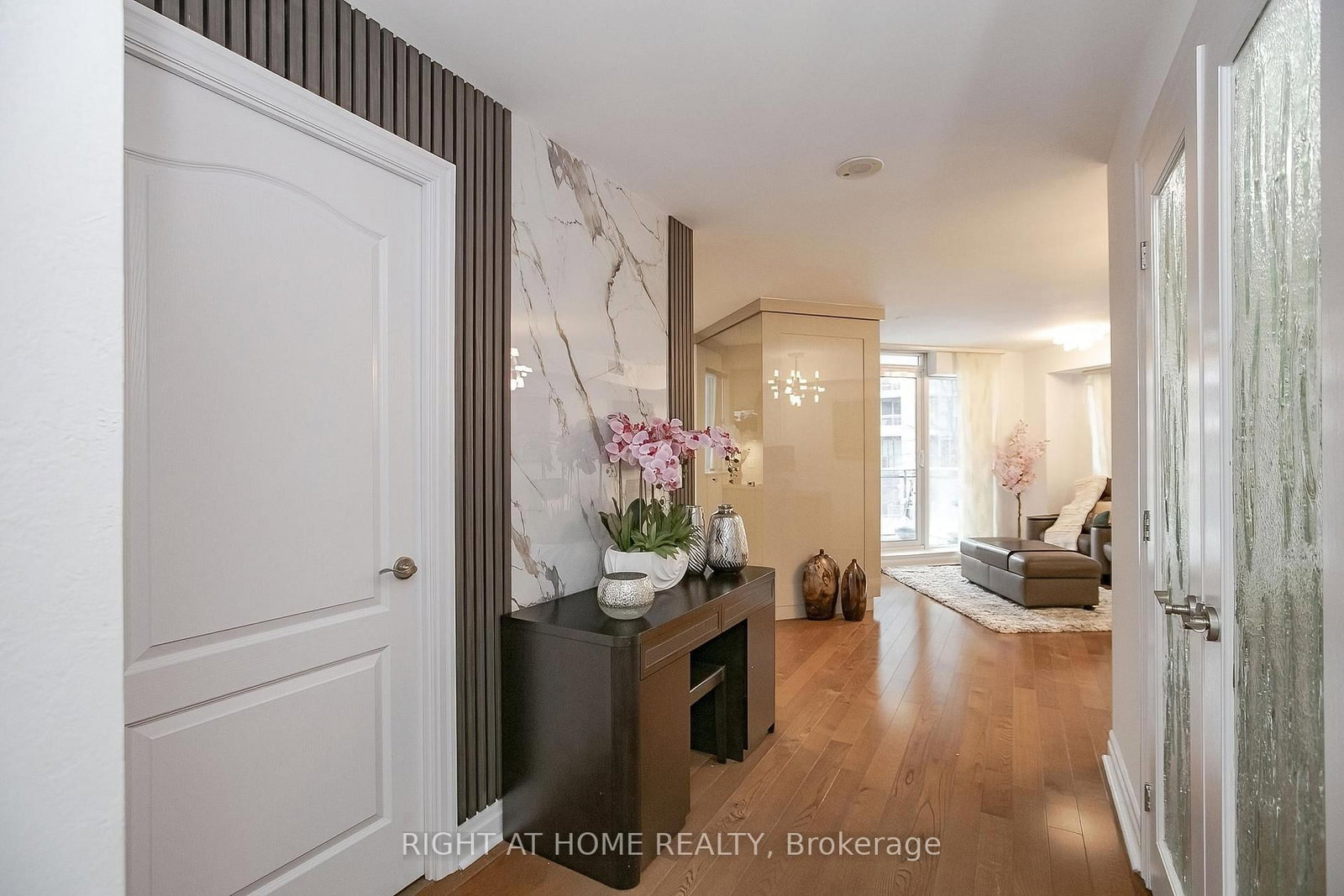 2119 Lake Shore Boulevard W, Unit 217 - Photo 13