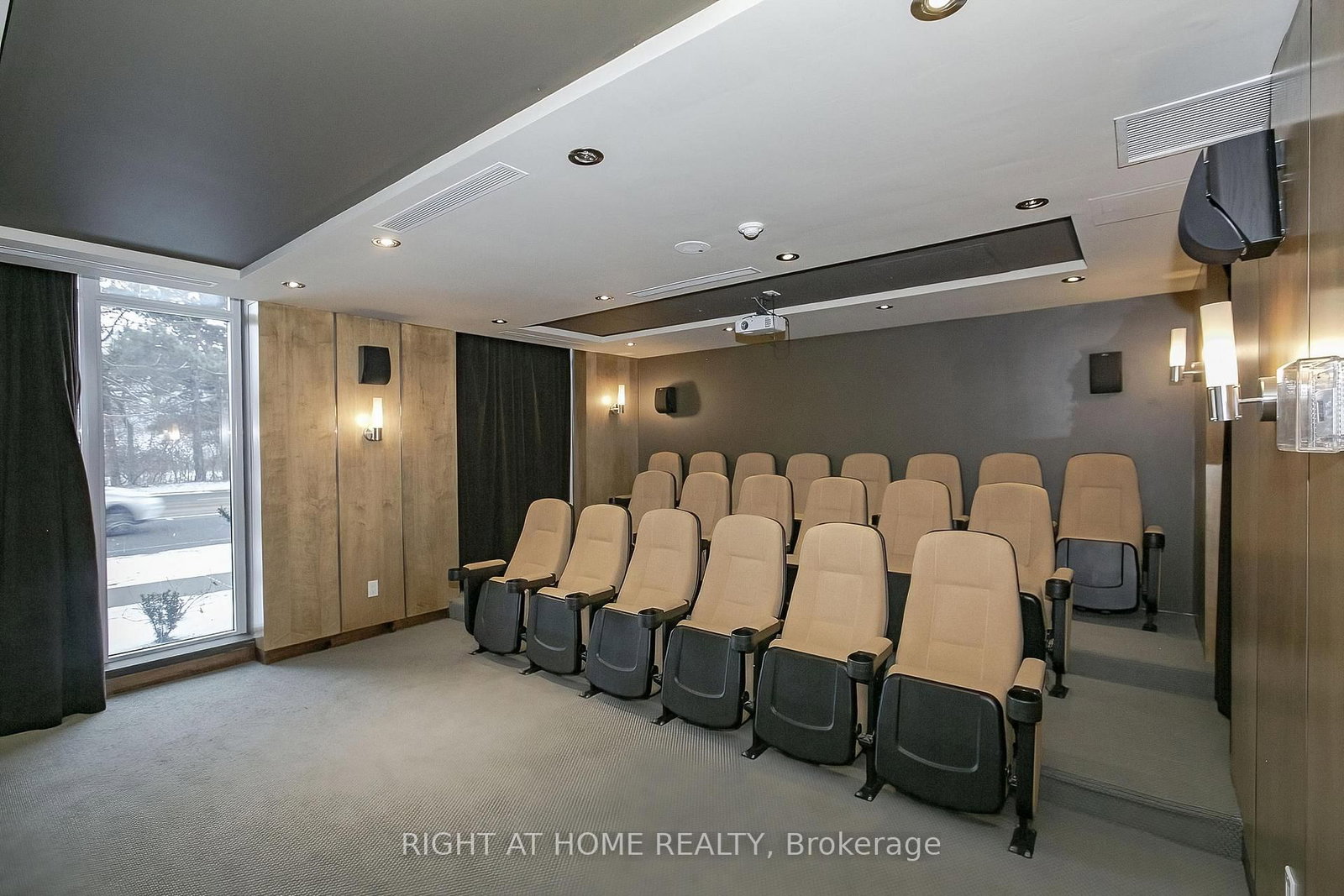 2119 Lake Shore Boulevard W, Unit 217 - Photo 49