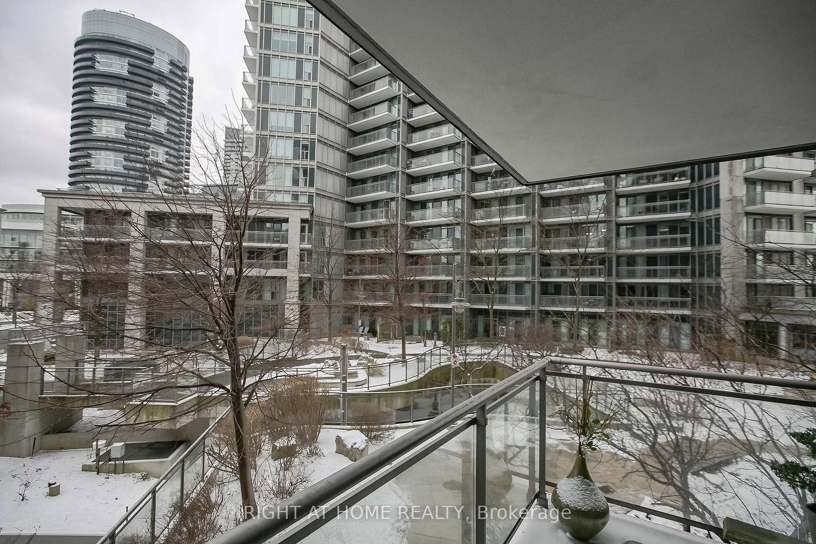 2119 Lake Shore Boulevard W, Unit 217 - Photo 50