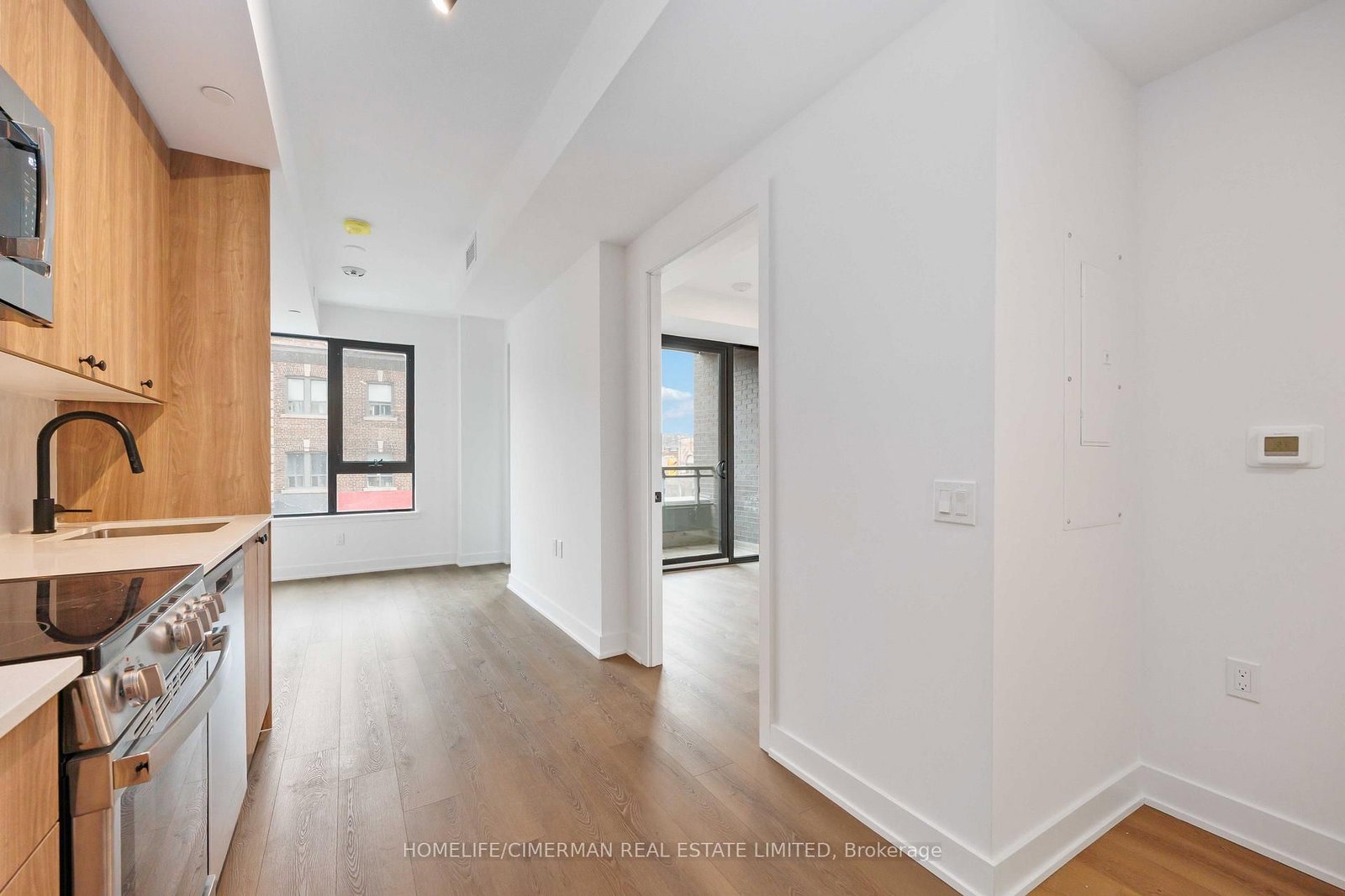 758 Dovercourt Road, Unit 205 - Photo 8