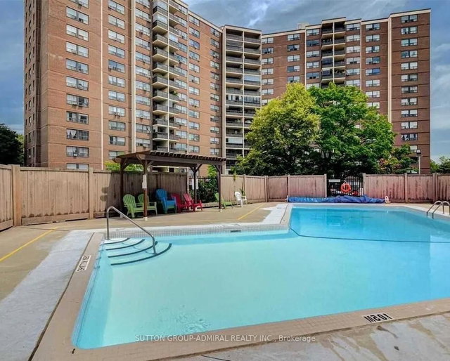 304 - 551 The West Mall