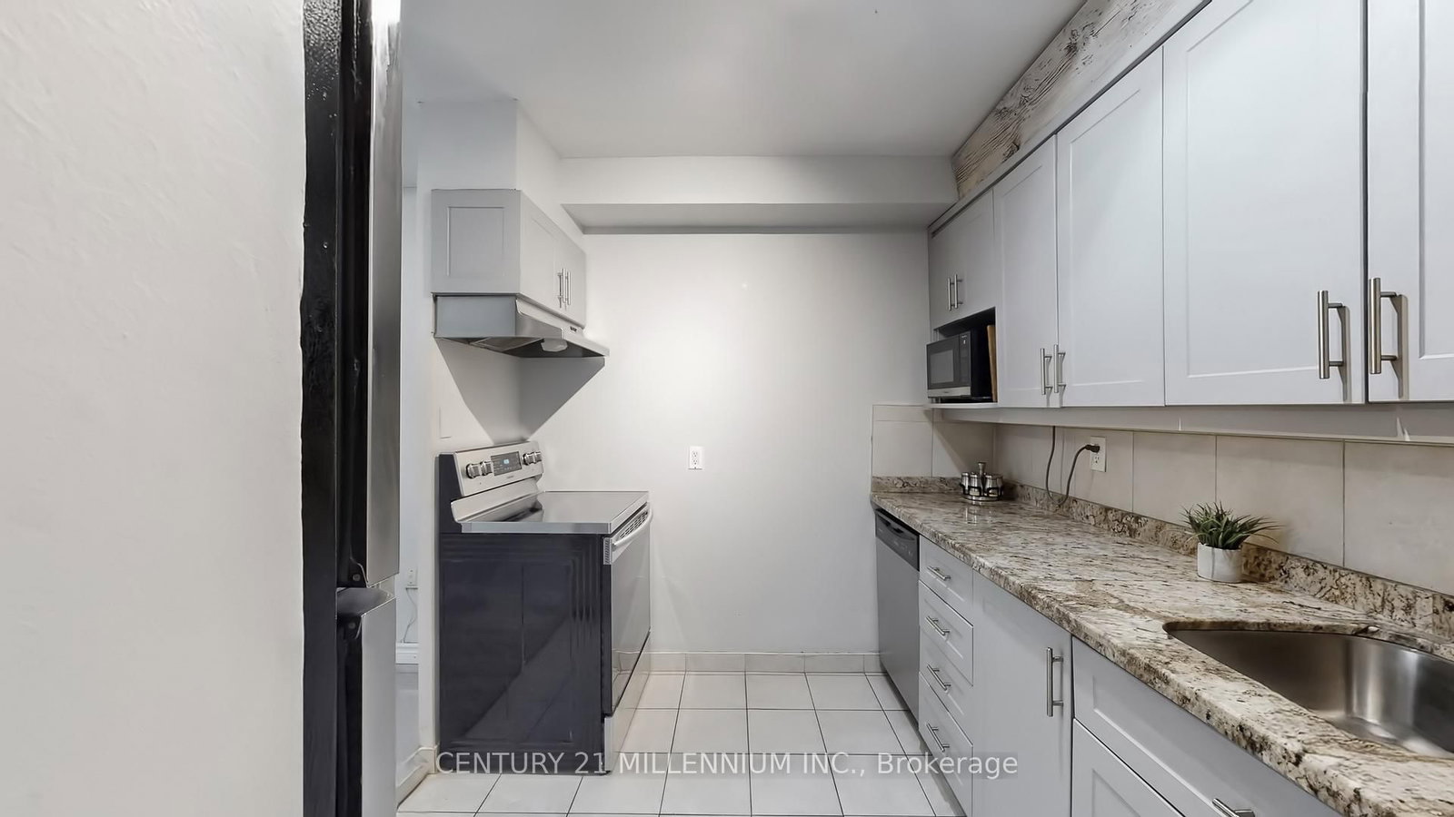 188 Mill Street S, Unit 204 - Photo 11