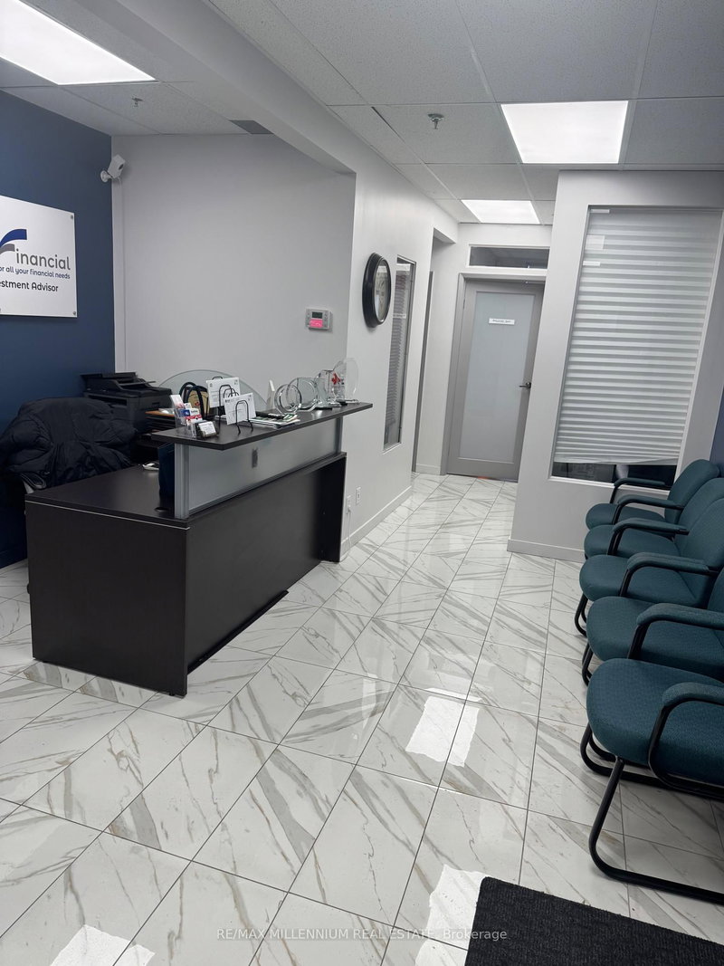 2 - 1315 Derry Rd E, Mississauga, L5T 1B6 | Image 3