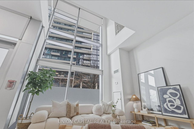 WL04 - 80 Marine Parade Drive