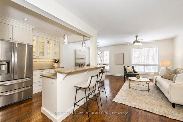 42 - 2301 Cavendish Drive