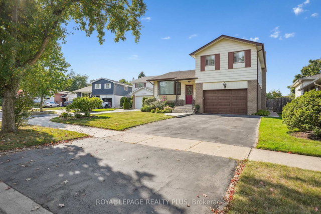 2335 Wyandotte Drive