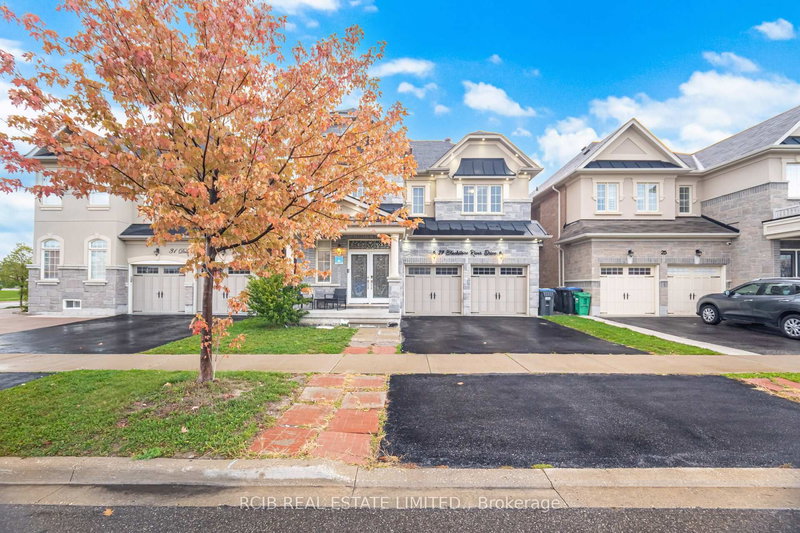 27 Blackstone River Dr, Brampton, L6R 3V5 | Image 2