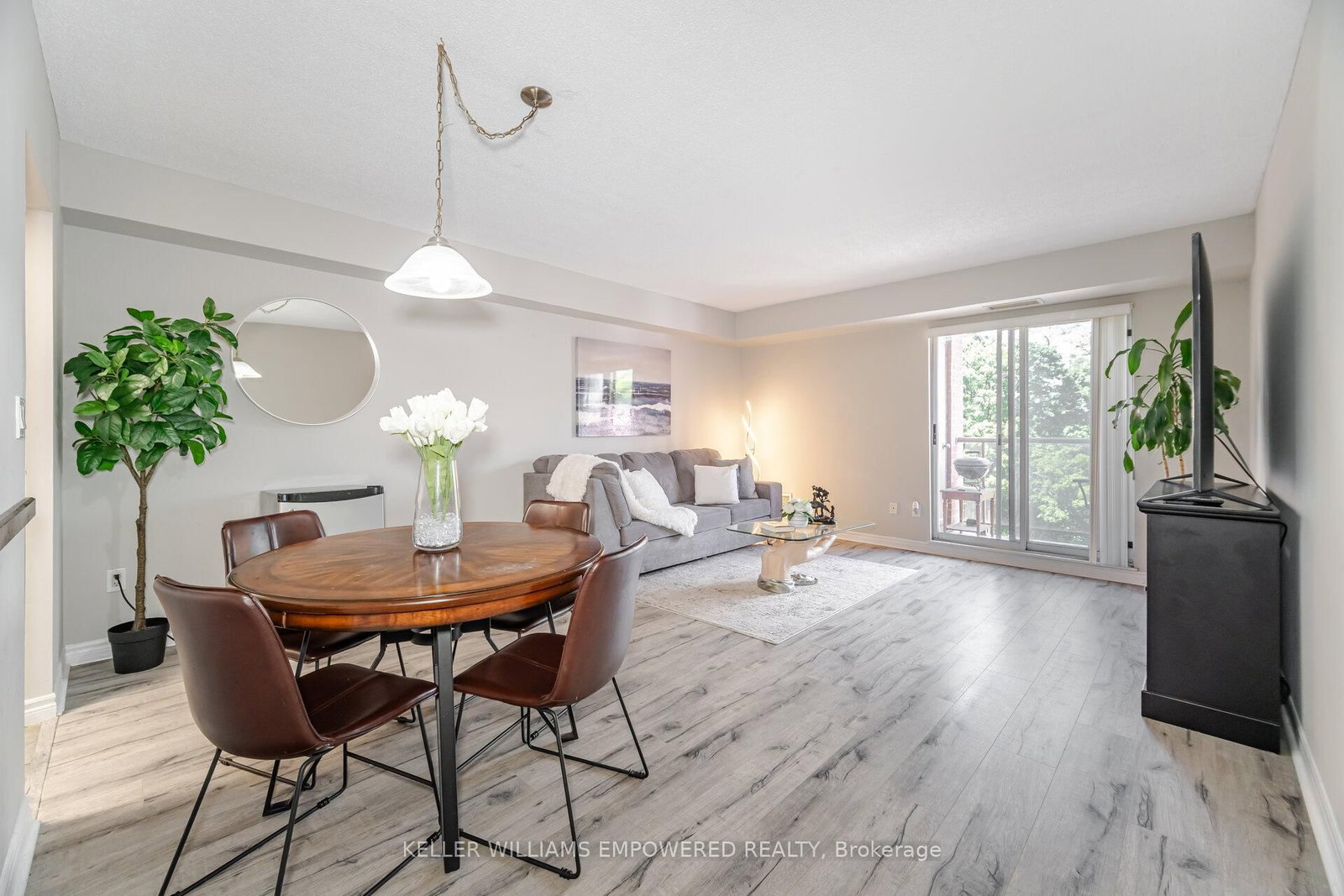 Condo for sale at 410-2088 Lawrence Avenue, Toronto, Ontario, M9N 3Z9 - Weston - MLS: W12823712