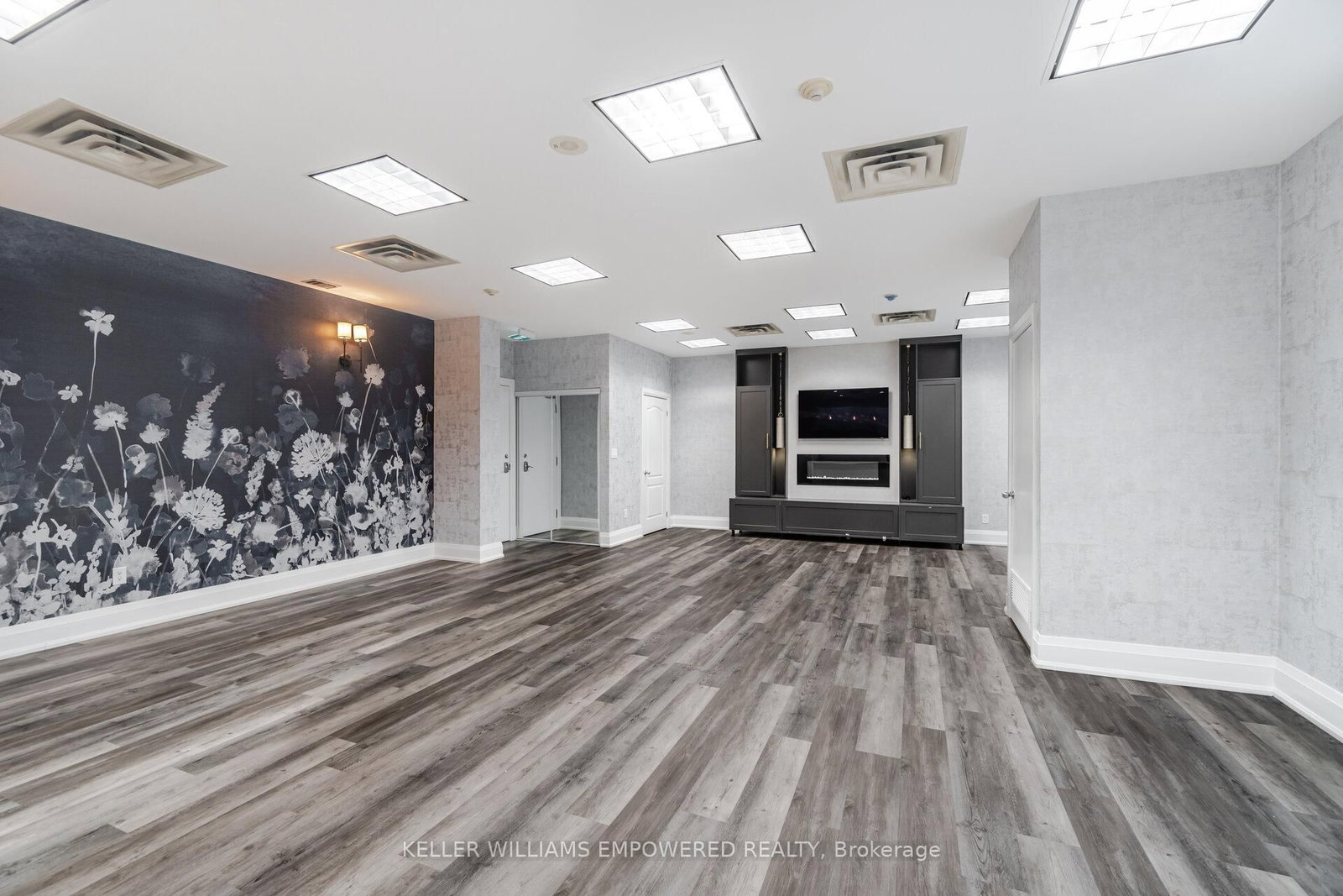 Condo for sale at 410-2088 Lawrence Avenue, Toronto, Ontario, M9N 3Z9 - Weston - MLS: W12823712