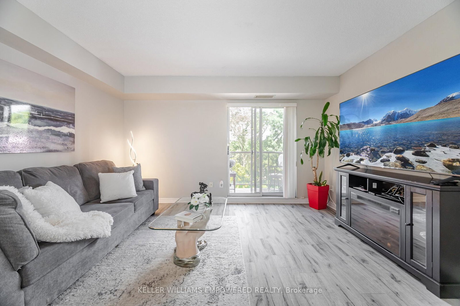 Condo for sale at 410-2088 Lawrence Avenue, Toronto, Ontario, M9N 3Z9 - Weston - MLS: W12823712