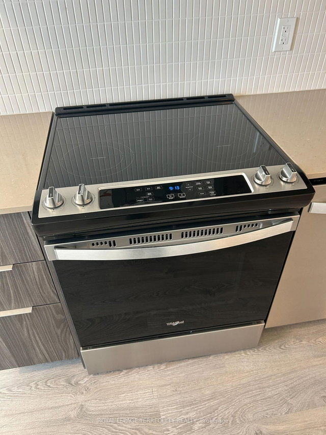 302 - 720 Whitlock Avenue