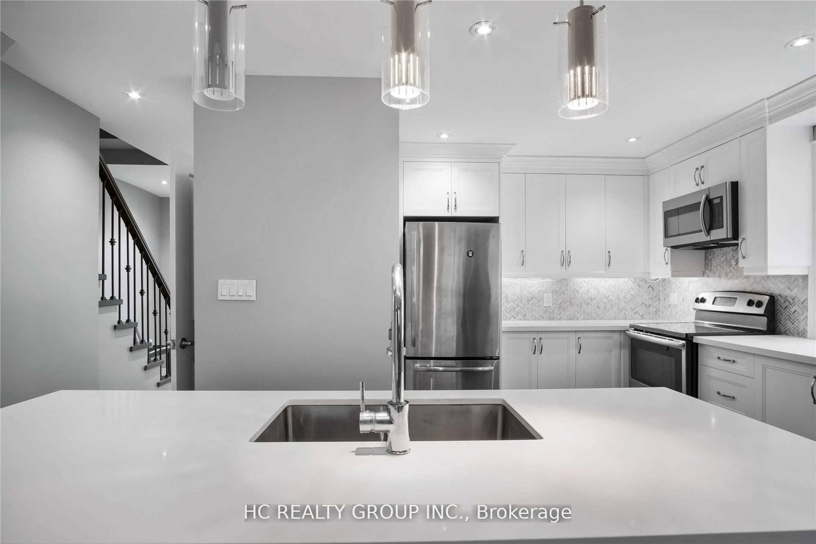 Semi-Detached House sold at 78 Orsett Street, Oakville, Ontario, L6H 2N9 - College Park - MLS: W12824012