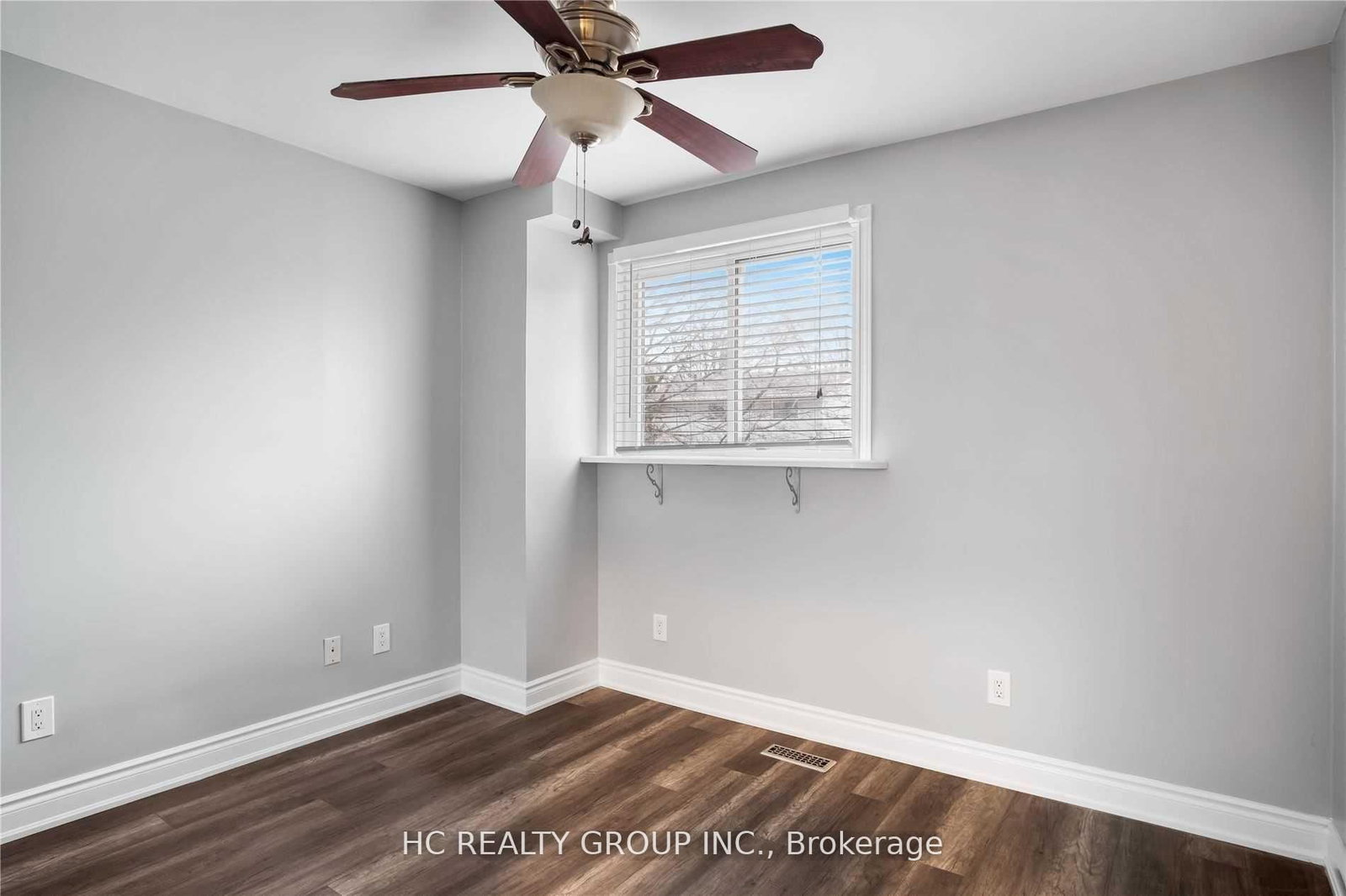 Semi-Detached House sold at 78 Orsett Street, Oakville, Ontario, L6H 2N9 - College Park - MLS: W12824012