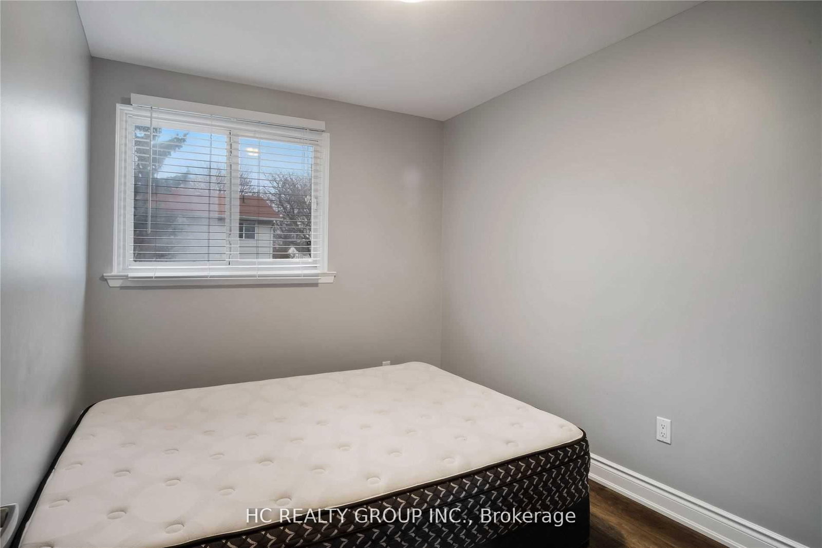 Semi-Detached House sold at 78 Orsett Street, Oakville, Ontario, L6H 2N9 - College Park - MLS: W12824012