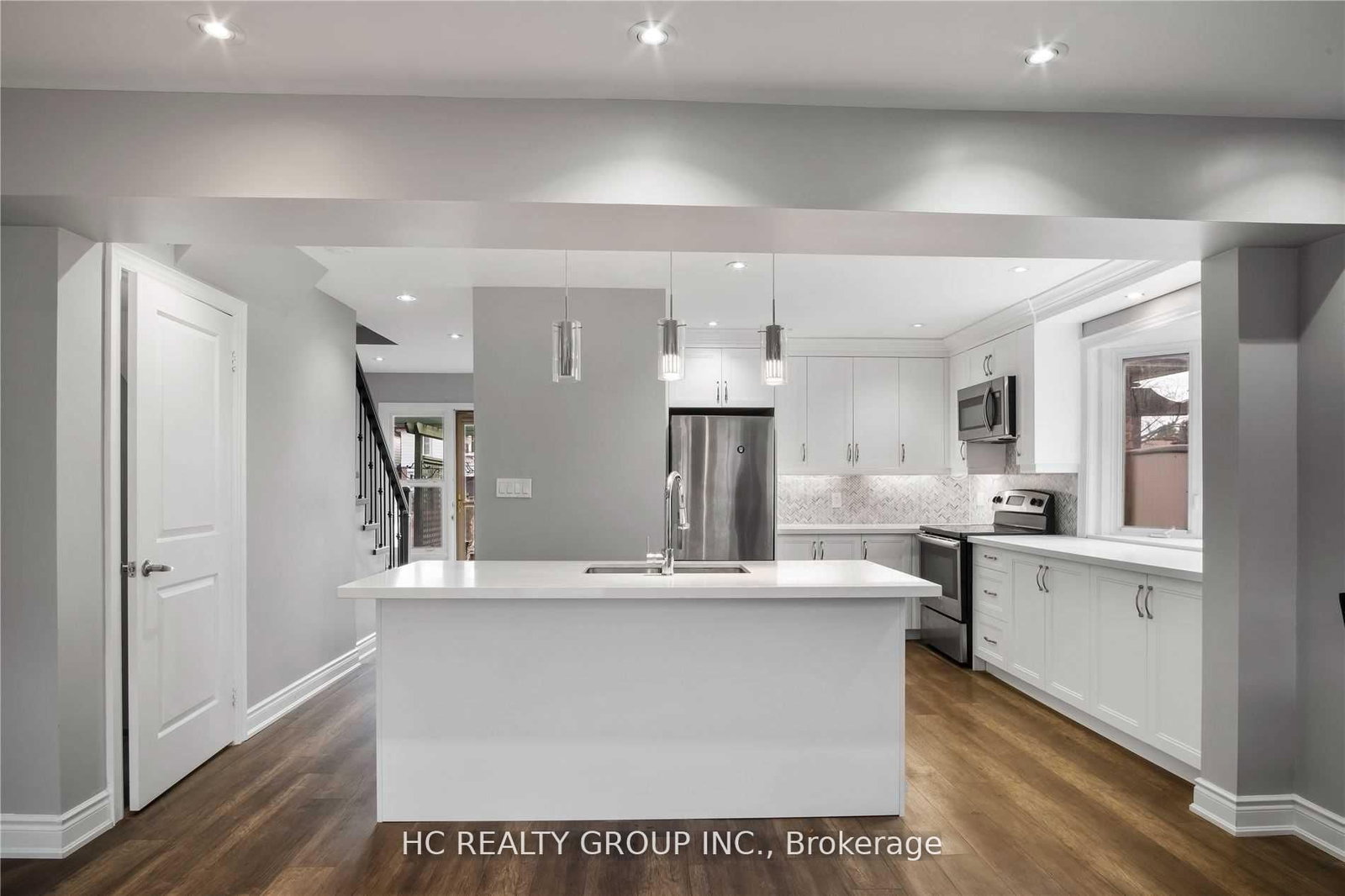 Semi-Detached House sold at 78 Orsett Street, Oakville, Ontario, L6H 2N9 - College Park - MLS: W12824012