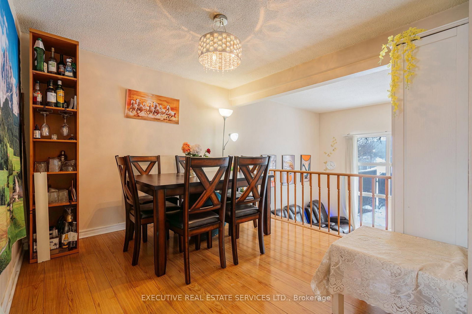 Townhouse for sale at 25 Briar Path, Brampton, Ontario, L6T 2A2 - Avondale - MLS: W12824014