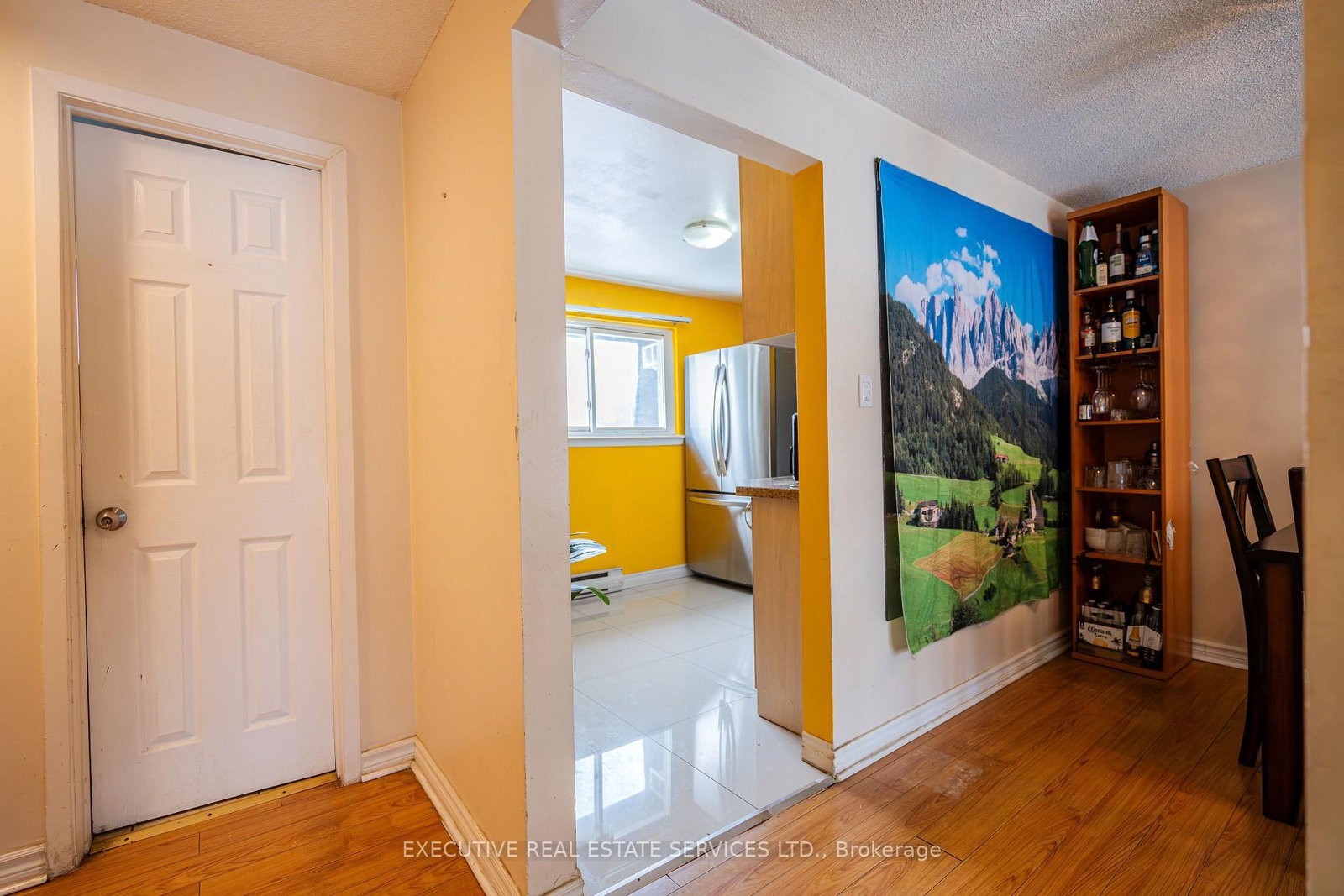 Townhouse for sale at 25 Briar Path, Brampton, Ontario, L6T 2A2 - Avondale - MLS: W12824014