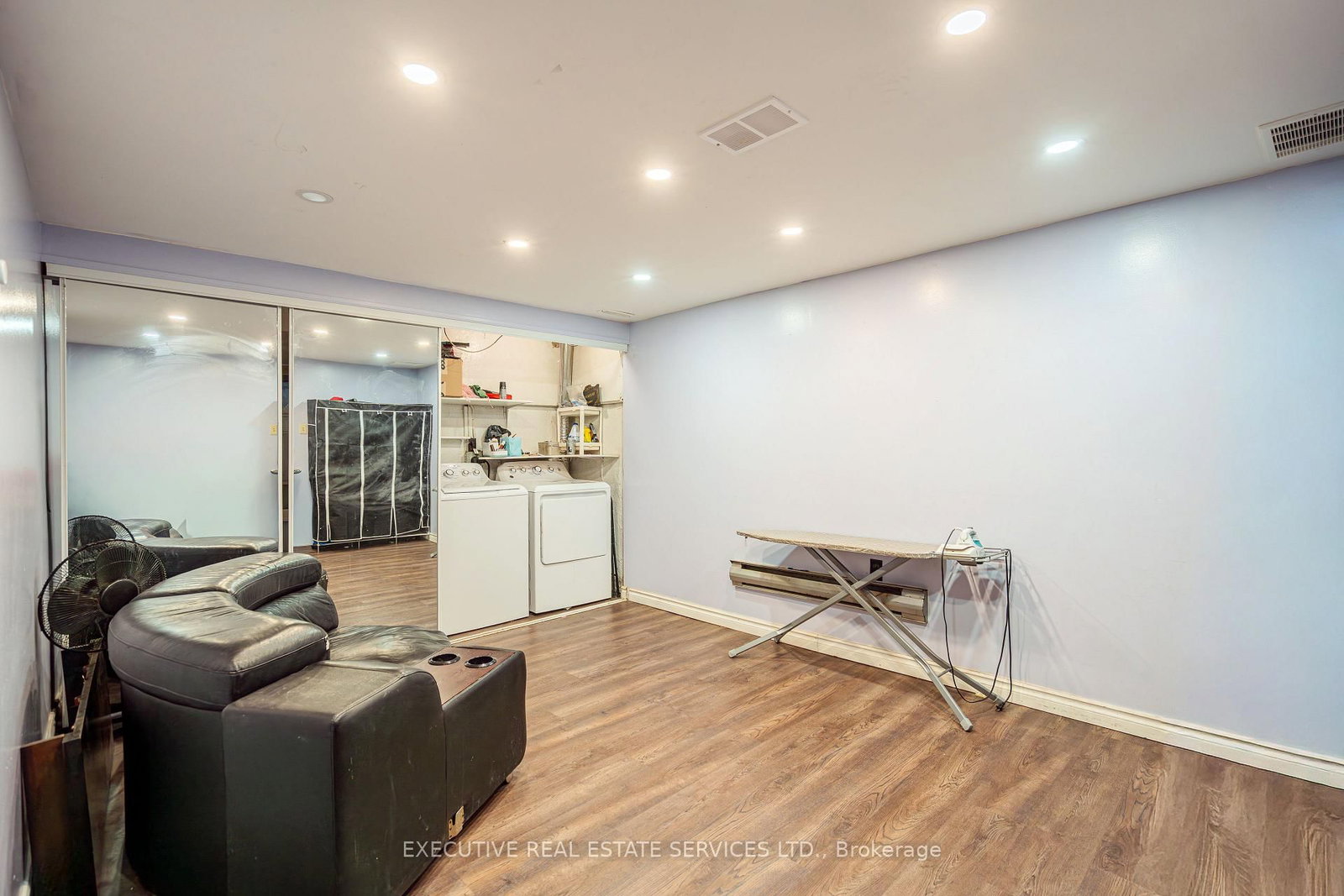 Townhouse for sale at 25 Briar Path, Brampton, Ontario, L6T 2A2 - Avondale - MLS: W12824014