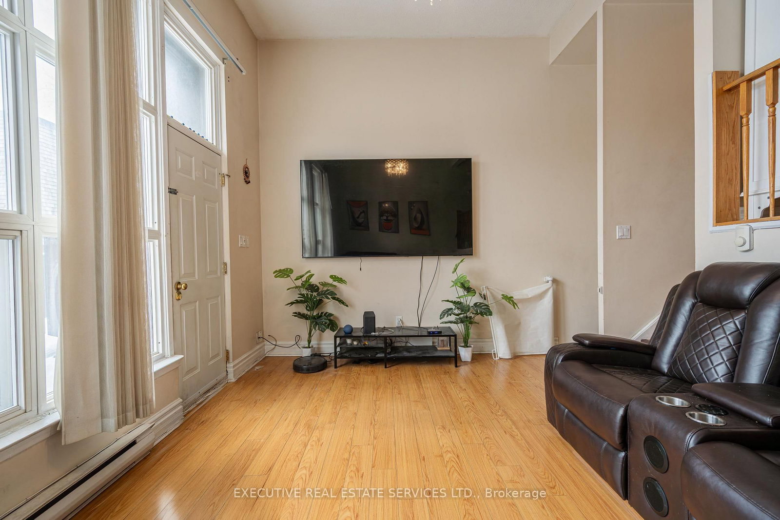 Townhouse for sale at 25 Briar Path, Brampton, Ontario, L6T 2A2 - Avondale - MLS: W12824014