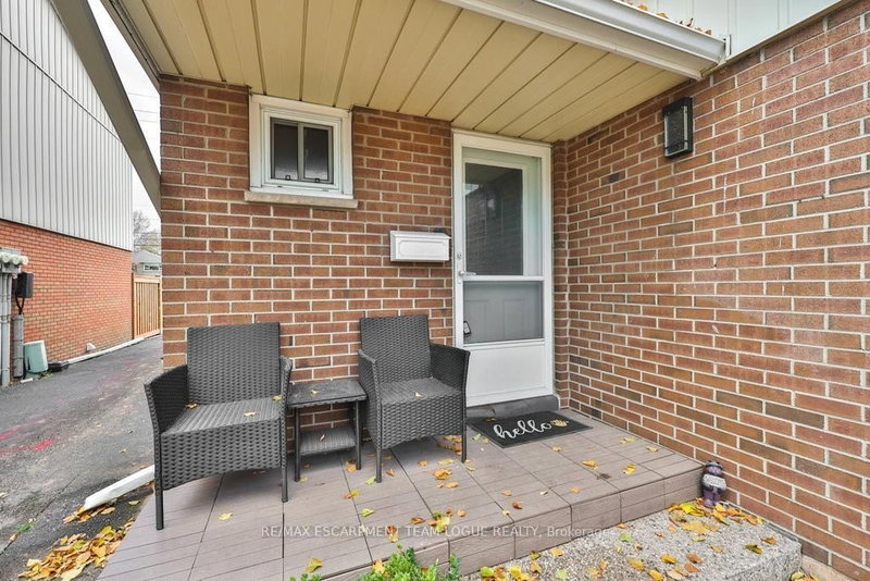 23 - 5017 Pinedale Ave, Burlington, L7L 5J6 | Image 3