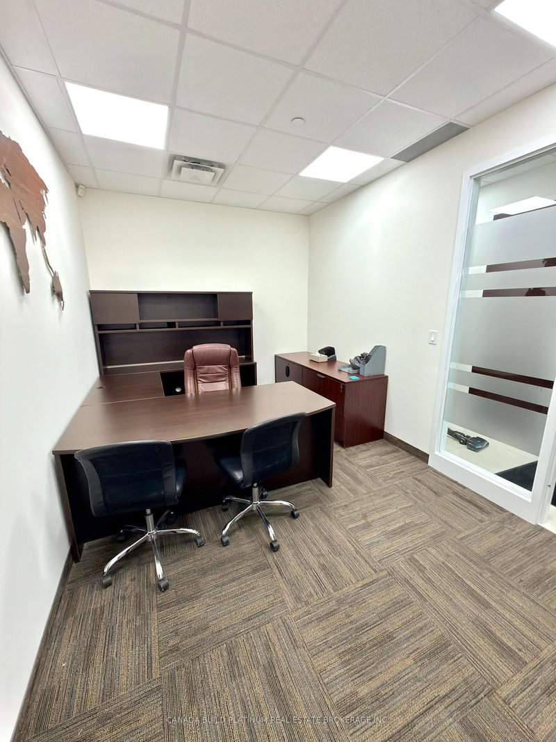 #16 - 1200 Derry Rd, Mississauga, L5T 0B3 | Image 2