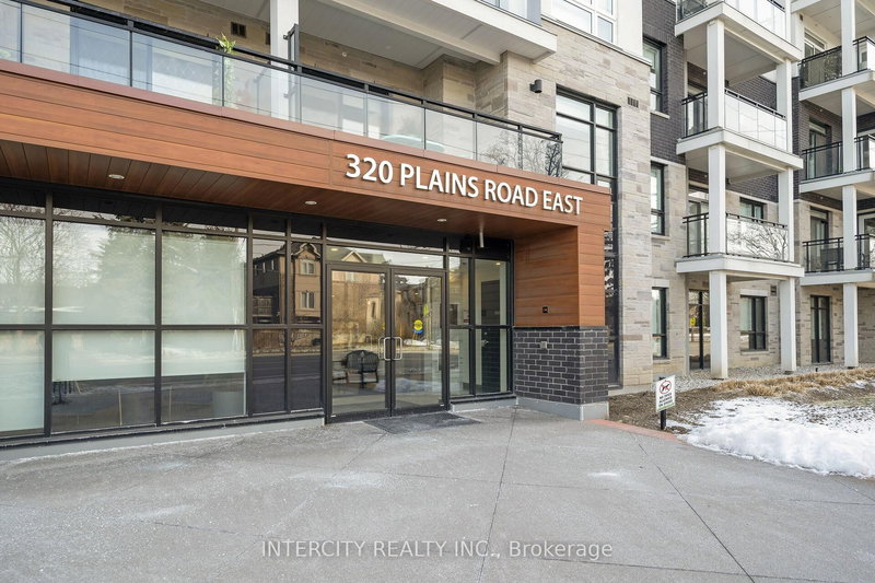 603 - 320 Plains Rd E, Burlington, L7T 0C1 | Image 3