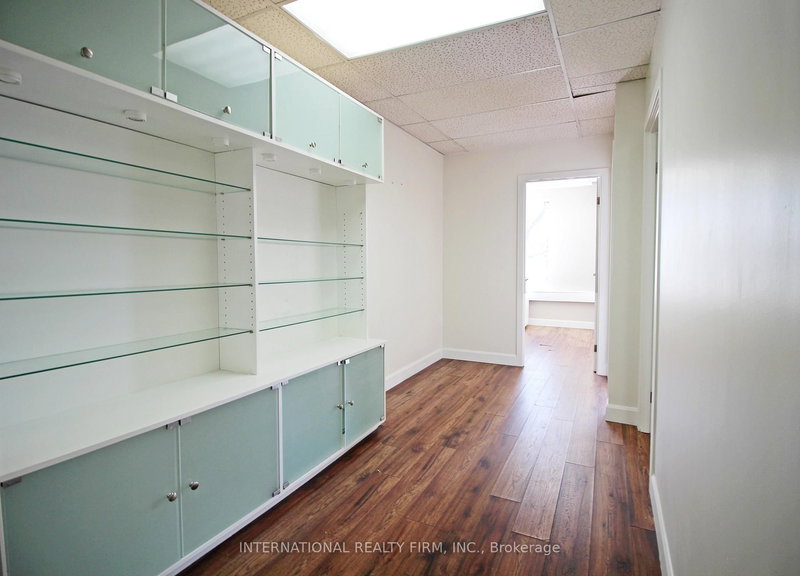 204A - 1635 Lawrence Ave W, Toronto, M6L 3C9 | Image 2