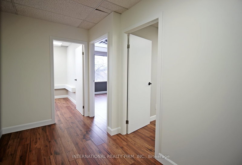 204A - 1635 Lawrence Ave W, Toronto, M6L 3C9 | Image 3